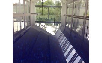 Nieuwe installatie van een luchtbehandelingssysteem voor een binnen privézwembad